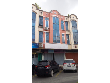 Dijual Ruko 4lt di Jl. Soekarno Hatta / Komplek Mal SKA - Pekanbaru