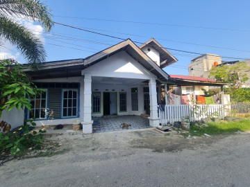 Dijual 1 unit rumah bulatan lokasi Sigunggung tengah kota Pekanbaru