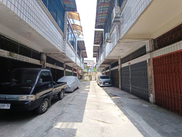 DIJUAL / DISEWA RUKO 2LT LOKASI DEKAT JALAN SETIA BUDI - PEKANBARU