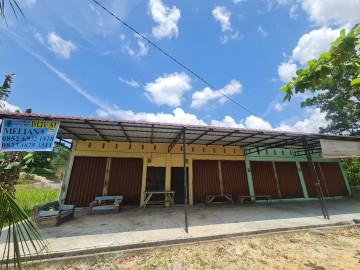 Di jual 4 unit ruko gandeng 1 lantai Jalan Uka / Garuda Sakti km 3 tengah kota Pekanbaru