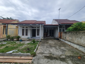Di Jual 1 unit rumah siap huni type 45 lokasi Jalan Taman Karya Ujung Panam tengah kota Pekanbaru