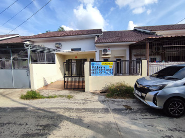 Disewakan Rumah Siap Huni Dijalan Riau Ujung / Kurnia - Pekanbaru