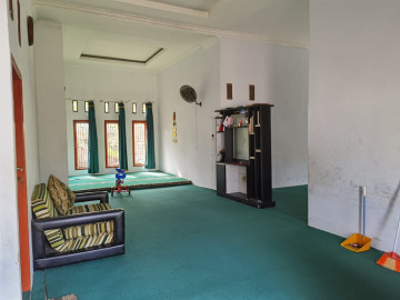 Dijual Rumah + Tanah di Padat Karya - Pekanbaru