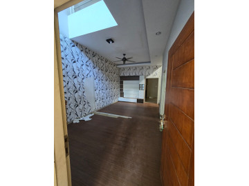 DIJUAL RUMAH MEWAH CANTIK 2 LT DI DEKAT JL.RIAU UJUNG - PEKANBARU