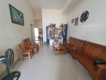 Dijual rumah full granit lokasi ny jalan rambutan / riau ujung pekanbaru