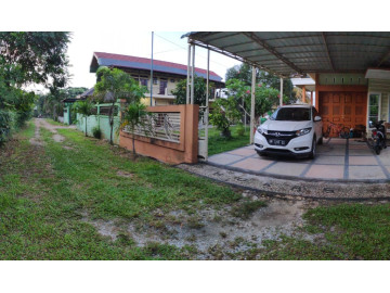 DIJUAL RUMAH LOKASI MARPOYAN DAMAI - PEKANBARU