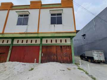 Dijual ruko 2 lantai posisi hook lokasi di jl.tanjung jati-pekanbaru